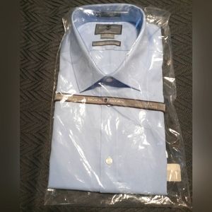 Men's Slim fit dress shirt